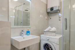 omis vesna beach apartment